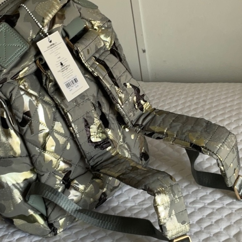 Sol And Selene Printed Backpack - Picture 4 of 10